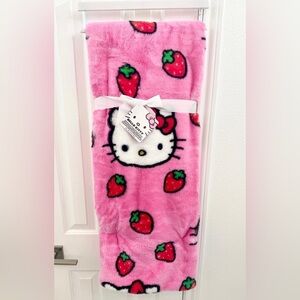 NWT Strawberry Hello Kitty Oversized Throw